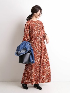 「レトロ」｜「アイテム（デニムジャケット）」を使った、Chikaさん（レディース・158cm）の秋コーディネート