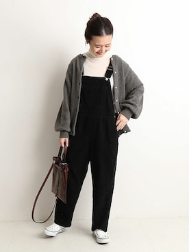 「スローブイエナ」｜「アイテム（サロペット/オーバーオール）」を使った、Chikaさん（レディース・158cm）の秋コーディネート
