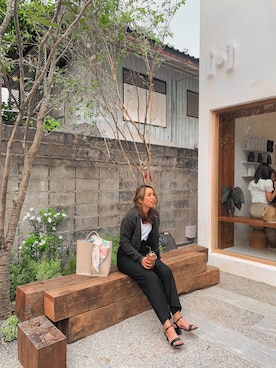 「SHU（シュー）のアイテム」を使った、zizicta さん（レディース・158cm）の冬コーディネート