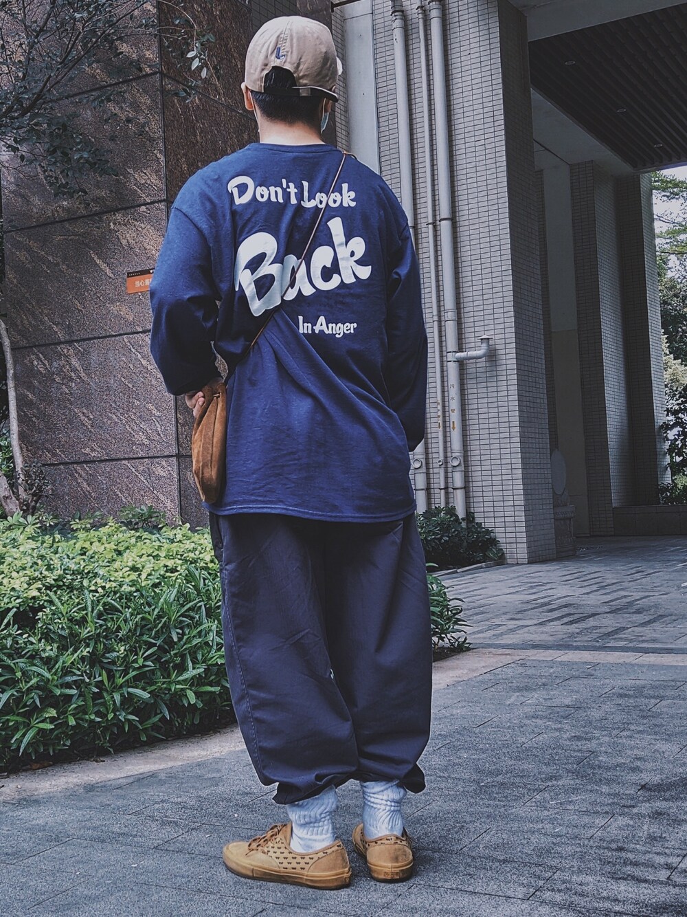 「ootd、街头搭配、春」｜「Healthknitのアイテム（レッグウェア、ホワイト系）」を使った、user_729さん（メンズ・167cm）の春コーディネートの1枚目の写真