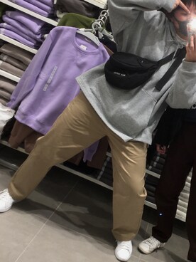 「BEN DAVIS（ベンデイビス）のアイテム（ボディバッグ/ウエストポーチ）」を使った、ともさん（レディース・171cm）の冬コーディネート