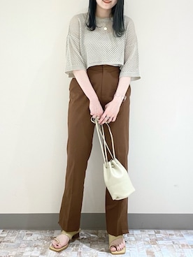 「メッシュTシャツ」｜「アイテム（その他）」を使った、manaty.さん（レディース・159cm）の春コーディネート