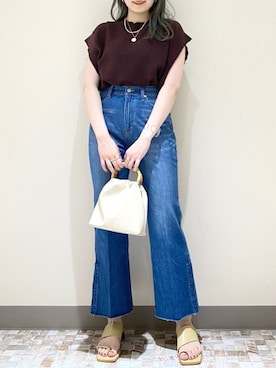 「ノースリーブニット」｜「アイテム（その他）」を使った、manaty.さん（レディース・159cm）の春コーディネート