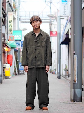「パジャマ」｜「アイテム（その他アウター）」を使った、Takamyさん（メンズ・172cm）の春コーディネート