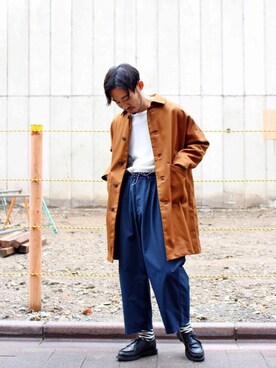 「Yarmo（ヤーモ）のアイテム（ステンカラーコート）」を使った、Takamyさん（メンズ・172cm）の秋コーディネート