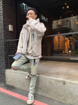 張嘉駿さんのコーディネート