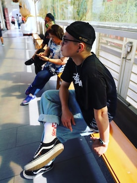 「VANS（バンズ）のアイテム（帽子）」を使った、Sam Luさん（メンズ・171cm）の秋コーディネート