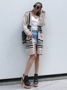 「アイテム（ブーティ、ベージュ系）」を使った、envym_officialさん（レディース・160cm）の冬コーディネート