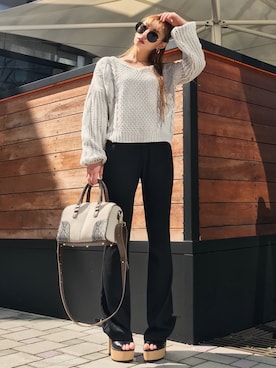 「ENVYM（アンビー）のアイテム（バッグ）」を使った、envym_officialさん（レディース・160cm）の春コーディネート