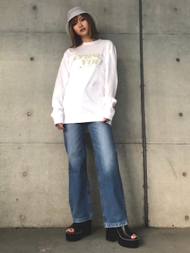 「ENVYM（アンビー）のステッチサンダル（サンダル）」を使った、envym_officialさん（レディース・160cm）の春コーディネート