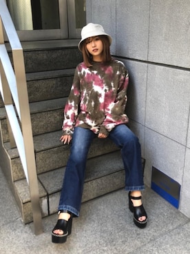 「ENVYM（アンビー）のステッチサンダル（サンダル）」を使った、envym_officialさん（レディース・160cm）の春コーディネート