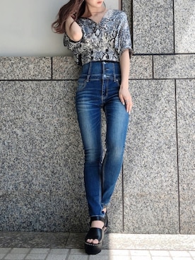 「ENVYM（アンビー）のステッチサンダル（サンダル）」を使った、envym_officialさん（レディース・160cm）の春コーディネート