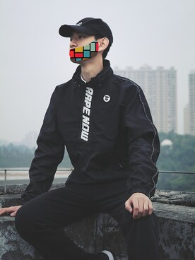 「AAPE BY A BATHING APE（エーエイプバイアベイシングエイプ）のアイテム（ジャケット/アウター）」を使った、竹韵さん（メンズ・180cm）の秋コーディネート