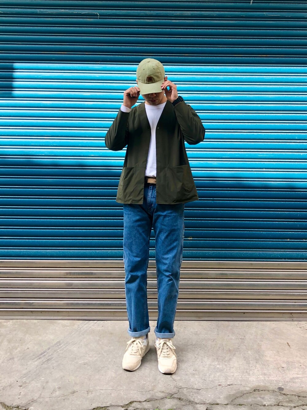 「夏、休閒、春コーデ、春、New Balance、Levi's、carhartt、休日コーデ、休日スタイル、今日のコーデ」｜「NEW BALANCEのNew Balance M997PAB (TAN)（スニーカー、ベージュ系）」を使った、Jie Linさん（メンズ・187cm）の春コーディネートの1枚目の写真