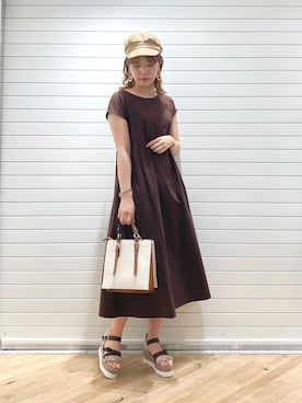 「Andemiu（アンデミュウ）のアイテム（キャップ）」を使った、andemiu_mayaさん（レディース・165cm）の夏コーディネート