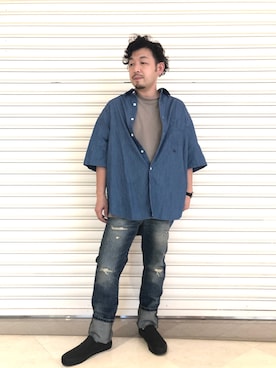 「Levi's（リーバイス）のSTAY LOOSE サンセット 1ポケットシャツ ECOVERA CHAMBRA（シャツ/ブラウス、ブルー系）」を使った、もっしーさん（メンズ・170cm）の夏コーディネート
