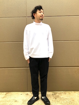 「Right-on（ライトオン）のアイテム（Tシャツ/カットソー、ホワイト系）」を使った、もっしーさん（メンズ・170cm）の秋コーディネート