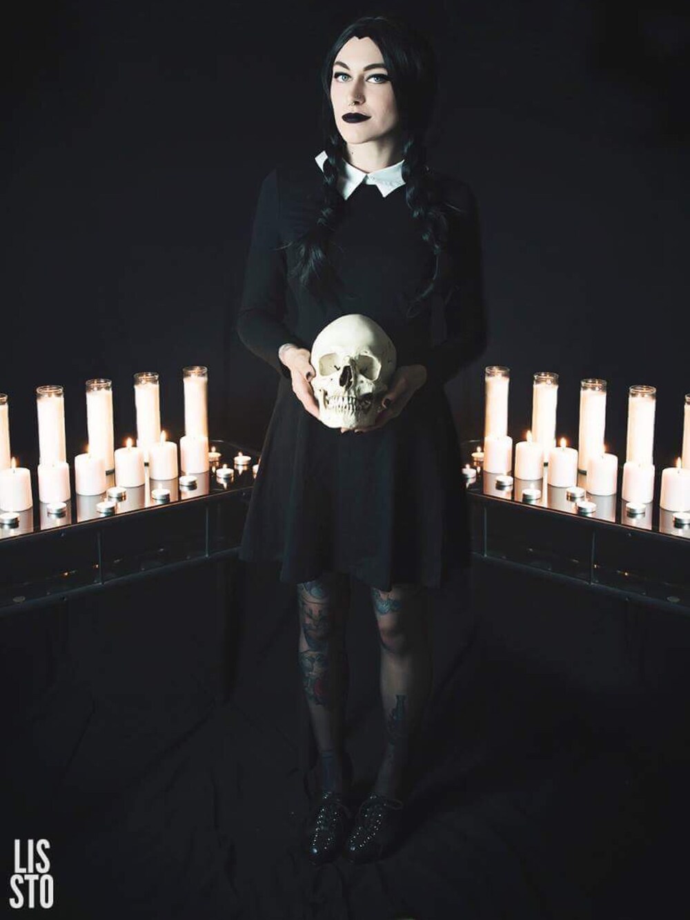 「halloween、halloween2017、cosplay、COLLARS、autumn、casual、costume、booties、Tights、gothic」｜「Aphrattiのアイテム（ドレス、ブラック系）」を使った、Coffins + Cat Eyesさん（レディース・157cm）の秋コーディネートの1枚目の写真