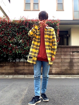 「off white（オフホワイト）のアイテム（ジャケット/アウター、イエロー系）」を使った、ゆうさん（メンズ・172cm）の春コーディネート