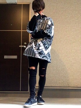 「ELVIRA（エルヴィラ）のアイテム（パーカー、ブラック系）」を使った、ゆうさん（メンズ・172cm）の春コーディネート