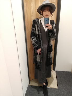 「ワーゲンのアイテム（Cardigans、ブラック系）」を使った、yukaさん（レディース・158cm）の冬コーディネート