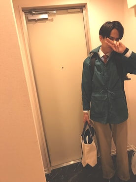 「WOOLRICH（ウールリッチ）のアイテム（マウンテンパーカー）」を使った、たるおさん（メンズ・170cm）の夏コーディネート