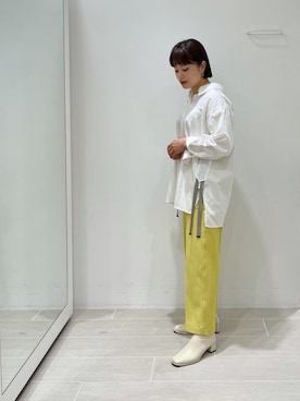 「アイテム（カーゴパンツ、イエロー系）」を使った、yamaさん（レディース・158cm）の冬コーディネート