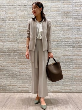「ビジネス」｜「アイテム（その他アウター）」を使った、moneueharaさん（レディース・165cm）の夏コーディネート