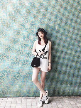 「inHongKong」｜Iyanaxinxinさん（レディース・169cm）の夏コーディネート