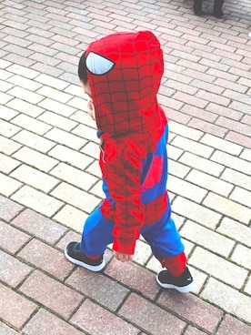 「アイテム（ロンパース、レッド系）」を使った、so._.tanさん（キッズ・80cm）の秋コーディネート