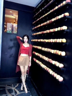 「Guess（ゲス）のアイテム（その他シューズ）」を使った、Anita さん（レディース・158cm）の春コーディネート
