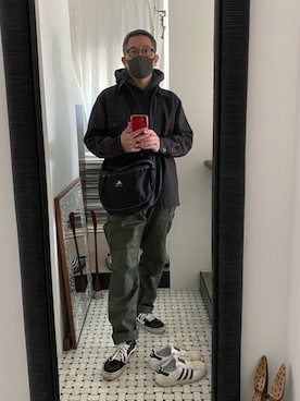 「ROBERT MARC（ロバート マーク）のアイテム」を使った、Ichigonyc Brooklyn さん（メンズ・170cm）の冬コーディネート