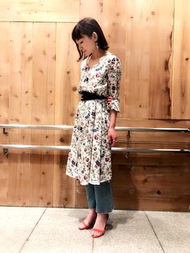 「アパートバイローリーズ」｜「アイテム（シャツワンピース）」を使った、さちさん（レディース・161cm）の春コーディネート