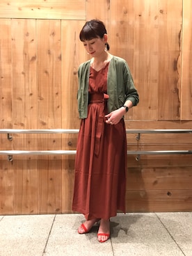「アパートバイローリーズ」｜「アイテム（ブルゾン）」を使った、さちさん（レディース・161cm）の春コーディネート