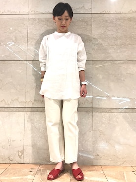 「赤い靴」｜「アイテム（サンダル）」を使った、さちさん（レディース・161cm）の夏コーディネート