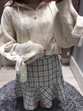 「アイテム（パーカー、ピンク系）」を使った、しおりんさん（レディース・150cm）の秋コーディネート