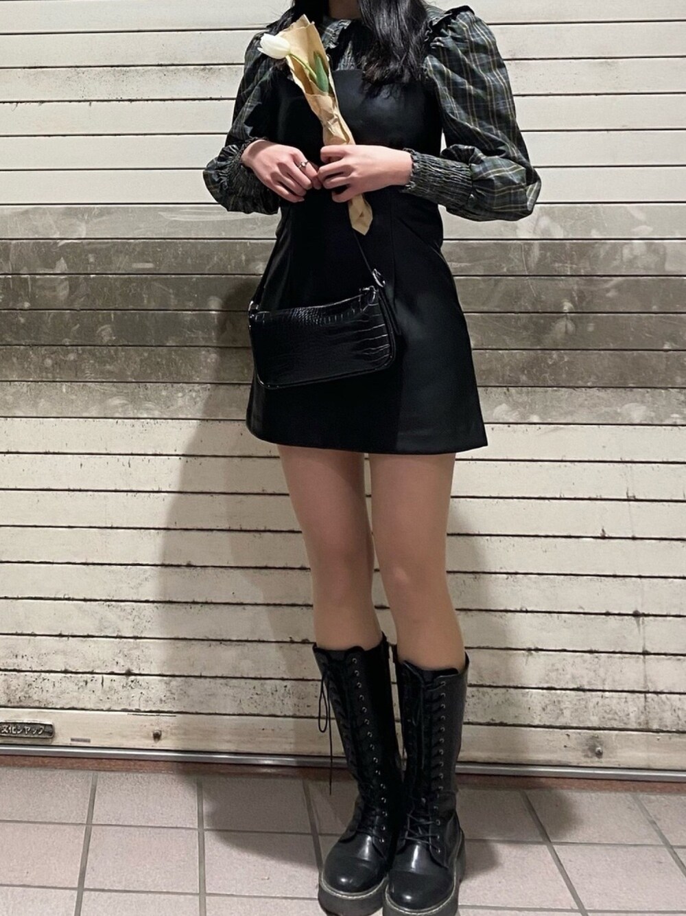 「Merry Christmas、ootd、冬コーデ、フレンチガーリー、クリスマスコーデ」｜「GUのアイテム（ブーツ、ブラック系）」を使った、Chiiさん（レディース・166cm）の冬コーディネートの1枚目の写真