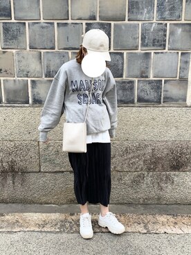「H&M（エイチ・アンド・エム）のアイテム（スニーカー）」を使った、taroさん（レディース・155cm）の冬コーディネート
