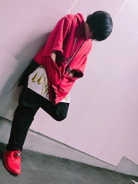 「PARADOX（パラドックス）のアイテム（トップス）」を使った、Kiloさん（メンズ・165cm）の春コーディネート