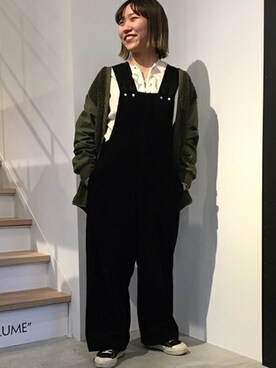 「relume」｜「アイテム（サロペット/オーバーオール）」を使った、JOURNAL STANDARD relume代官山店レディーススタッフさん（レディース・152cm）の冬コーディネート