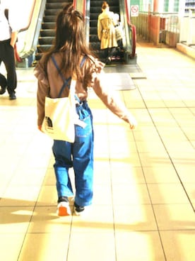 「THE NORTH FACE（ザノースフェイス）のTHE NORTH FACE MUSETTE BAG (ﾅﾁｭﾗﾙ/ﾌﾞﾗｯｸ)（ショルダーバッグ）」を使った、saaaakinnさん（キッズ・136cm）の秋コーディネート