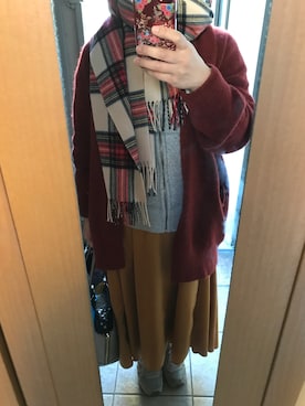 「マスタードイエロー」｜「アイテム（レッド系）」を使った、もりひろこさん（レディース・152cm）の秋コーディネート
