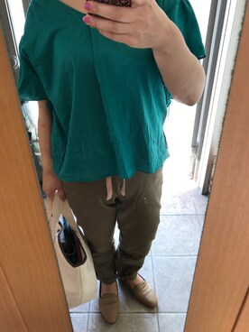 「アイテム（スリッポン、ゴールド系）」を使った、もりひろこさん（レディース・152cm）の夏コーディネート