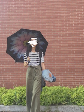 「Levi’s ENGINEERED JEANS（リーバイスエンジニアジーンズ）のアイテム（ジャケット/アウター）」を使った、安宙落さん（レディース・172cm）の春コーディネート
