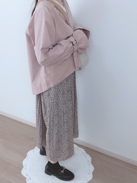 「くすみピンク」｜「アイテム（トレンチコート）」を使った、みつ葉@3姉妹ままさん（レディース・157cm）の冬コーディネート
