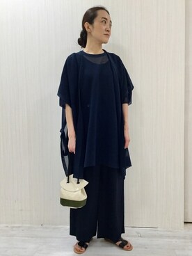 「アイテム（ハンドバッグ、グリーン系）」を使った、Yokoさん（レディース・158cm）の春コーディネート