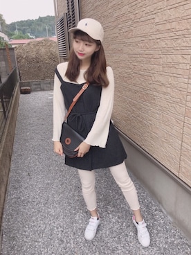 「a.testoni（アメデオテストーニ）のアイテム」を使った、ひろか⍤⃝︎さん（レディース・163cm）の秋コーディネート