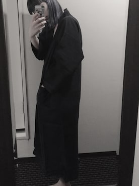 「アイテム（ルームウェア、ブラック系）」を使った、d i mさん（レディース・160cm）の春コーディネート