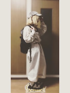 「GU（ジーユー）のアイテム（デニムパンツ、ホワイト系）」を使った、柚子胡椒さん（レディース・155cm）の冬コーディネート