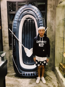 「Carhartt WIP（カーハートダブリューアイピー）のアイテム（スウェット）」を使った、Ethan Chuさん（メンズ・172cm）の秋コーディネート